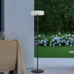 Lindby LED-Solar-Stehlampe Samine, schwarz, Metall, dimmbar