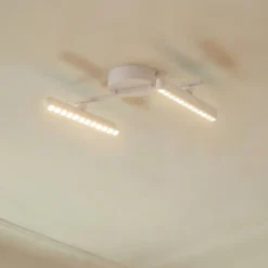 Lindby LED-Strahler Eldrin, weiß, 2-flg., Lichtpunkte