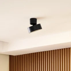 Lindby LED-Strahler Nivoria, Ø 14 cm, schwarz, schwenkbar