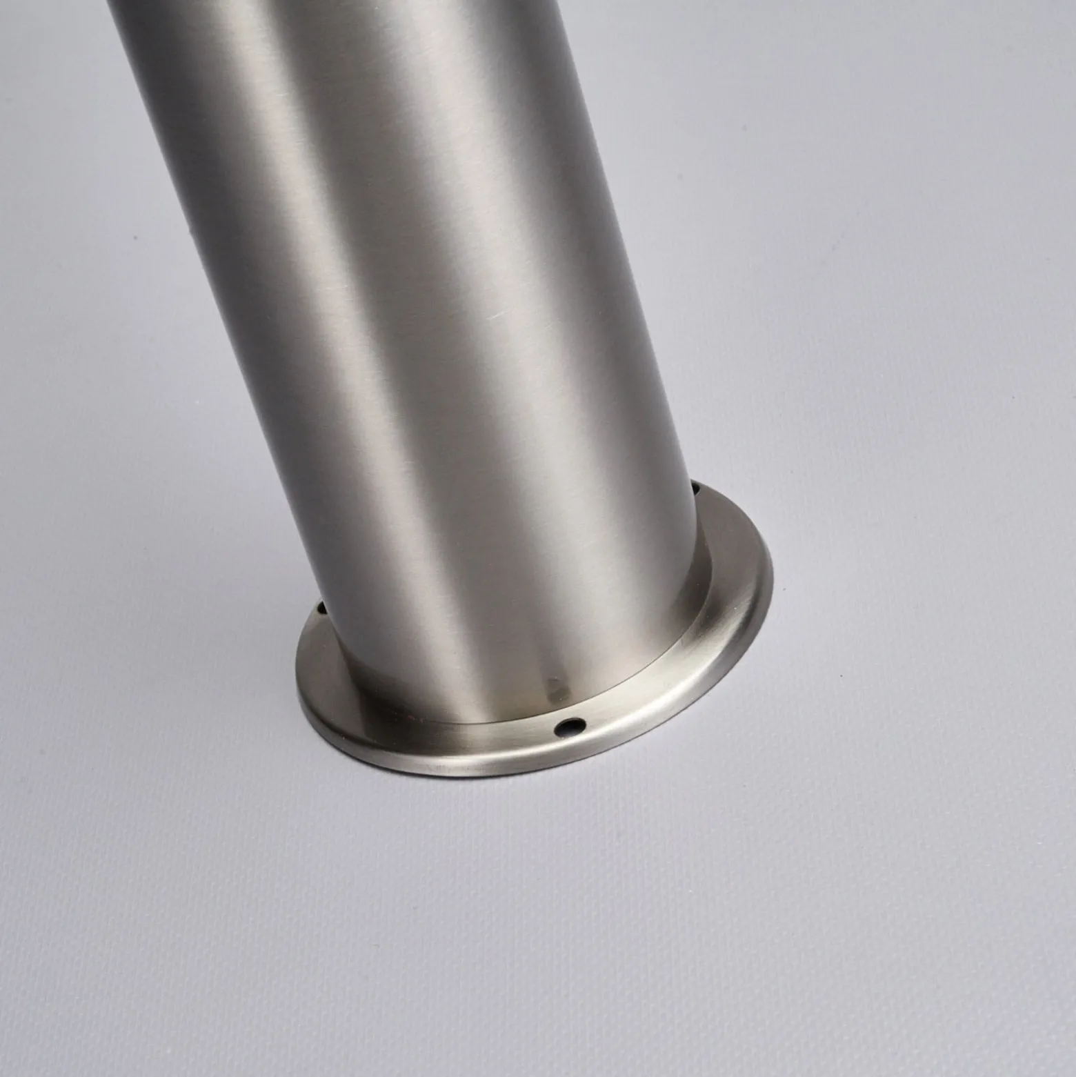 Lindby LED-Wegeleuchte Lanea, 60 cm, grau, Sensor, IP44