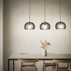 Lindby Pendellampe Jusra, 99cm, 3-flg., schwarz, Metall, E27