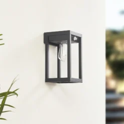 Lindby Smart LED-Solarwandlampe Enea, Sensor, CCT, RGB, Tuya