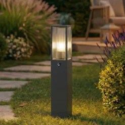 Lindby Wegeleuchte Peldar, anthrazit/geriffelt, 80cm, Sensor