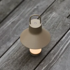 LOOM DESIGN LED-Akku-Tischleuchte Shadow Small, beige, IP65