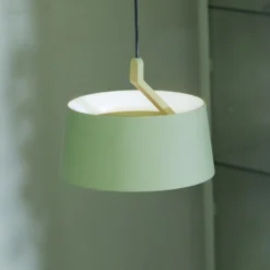 LOOM DESIGN LED-Hängeleuchte Cookie, grün, Aluminium Ø 15 cm