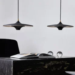 LOOM DESIGN LED-Hängeleuchte Moja, Ø 35 cm, schwarz