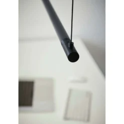 LOOM DESIGN LED-Pendelleuchte Straw 200, schwarz, Aluminium