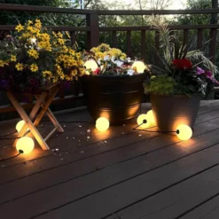 LOOM DESIGN Lichterkette Miss Garland 20, IP44, PVC