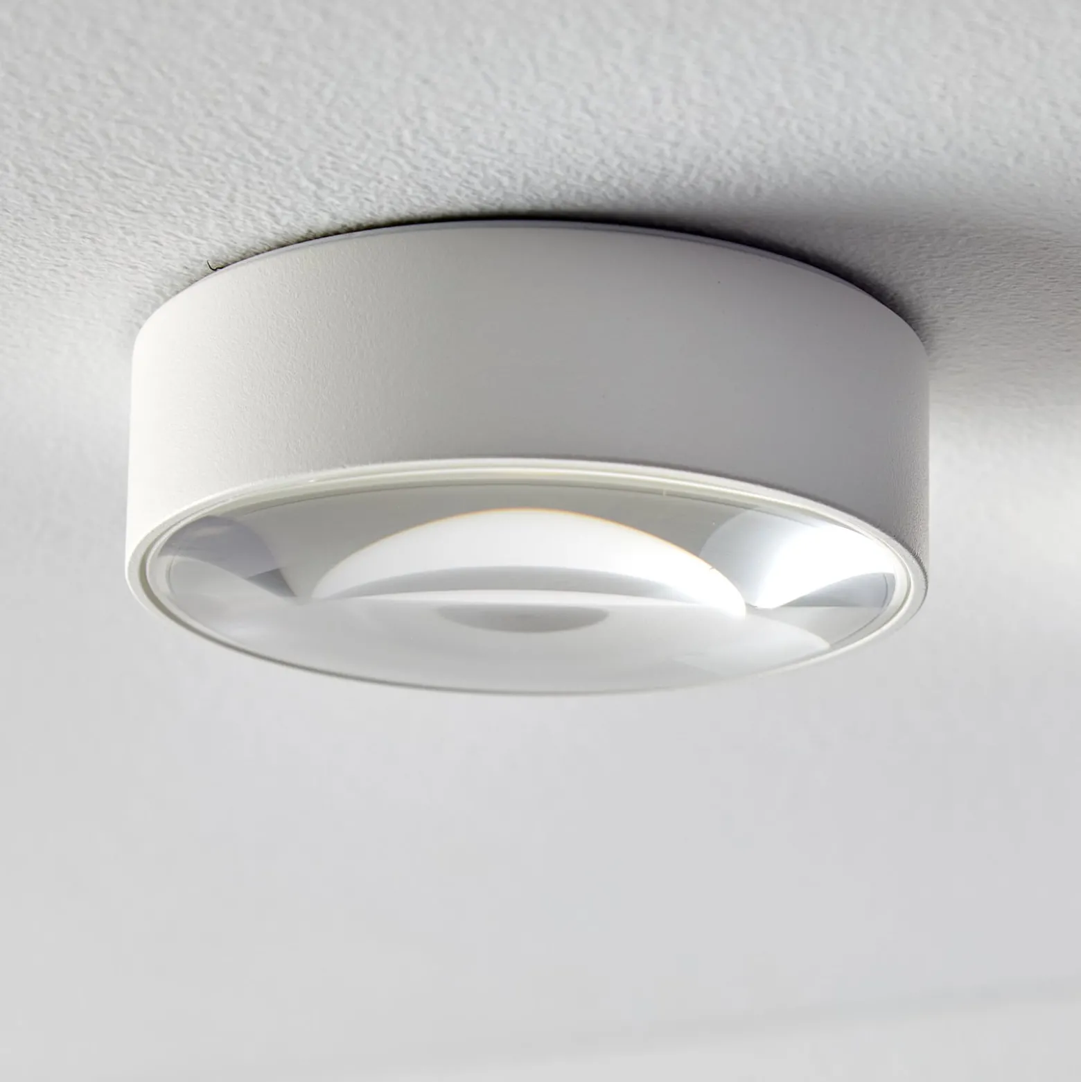 LOOM DESIGN Sif LED-Deckenleuchte IP65 weiß dimmbar