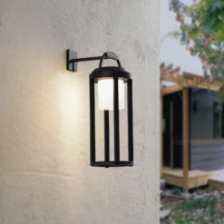 Lucande 2-in-1 LED-Solarleuchte Tilena, schwarz, rund, Alu