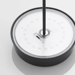 Lucande LED-Akkutischleuchte Tibia, schwarz, Alu, USB, IP54