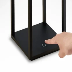 Lucande LED-Außenleuchte Elaja, schwarz, Akku, USB, dimmbar