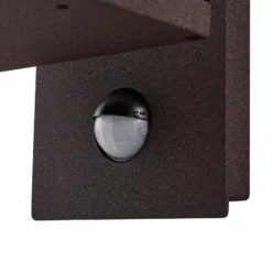 Lucande LED-Außenwandlampe Ferdinand, rost, Sensor, IP54