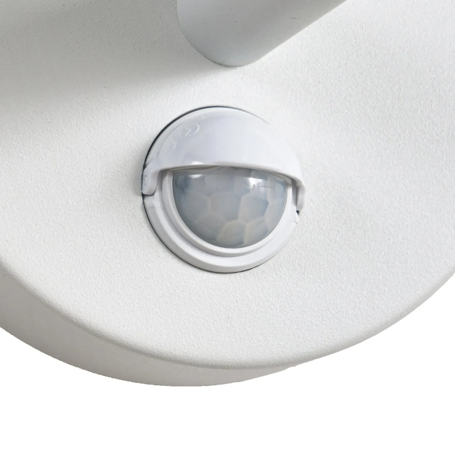 Lucande LED-Außenwandleuchte Montaro, weiß, IP54, Sensor
