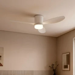 Lucande LED-Deckenventilator Kayu, weiß, DC, leise, Ø 132 cm