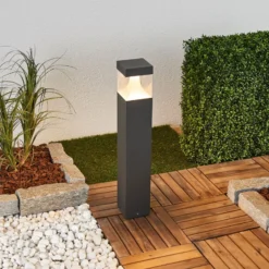 Lucande LED-Wegeleuchte Egon, Höhe 65 cm, grafitgrau, IP54