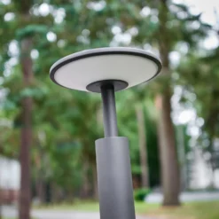 Lucande LED-Wegeleuchte Fenia, 100 cm, anthrazit, IP65