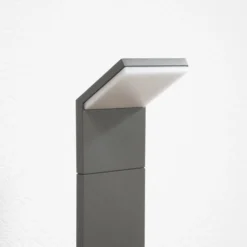 Lucande LED-Wegeleuchte Nevio, anthrazit, Metall, 100 cm