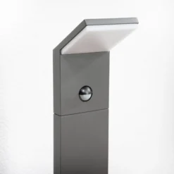 Lucande LED-Wegeleuchte Nevio, Sensor, 100cm, anthrazit