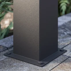 Lucande Sockelleuchte Keke, Höhe 30 cm, anthrazit, Aluminium