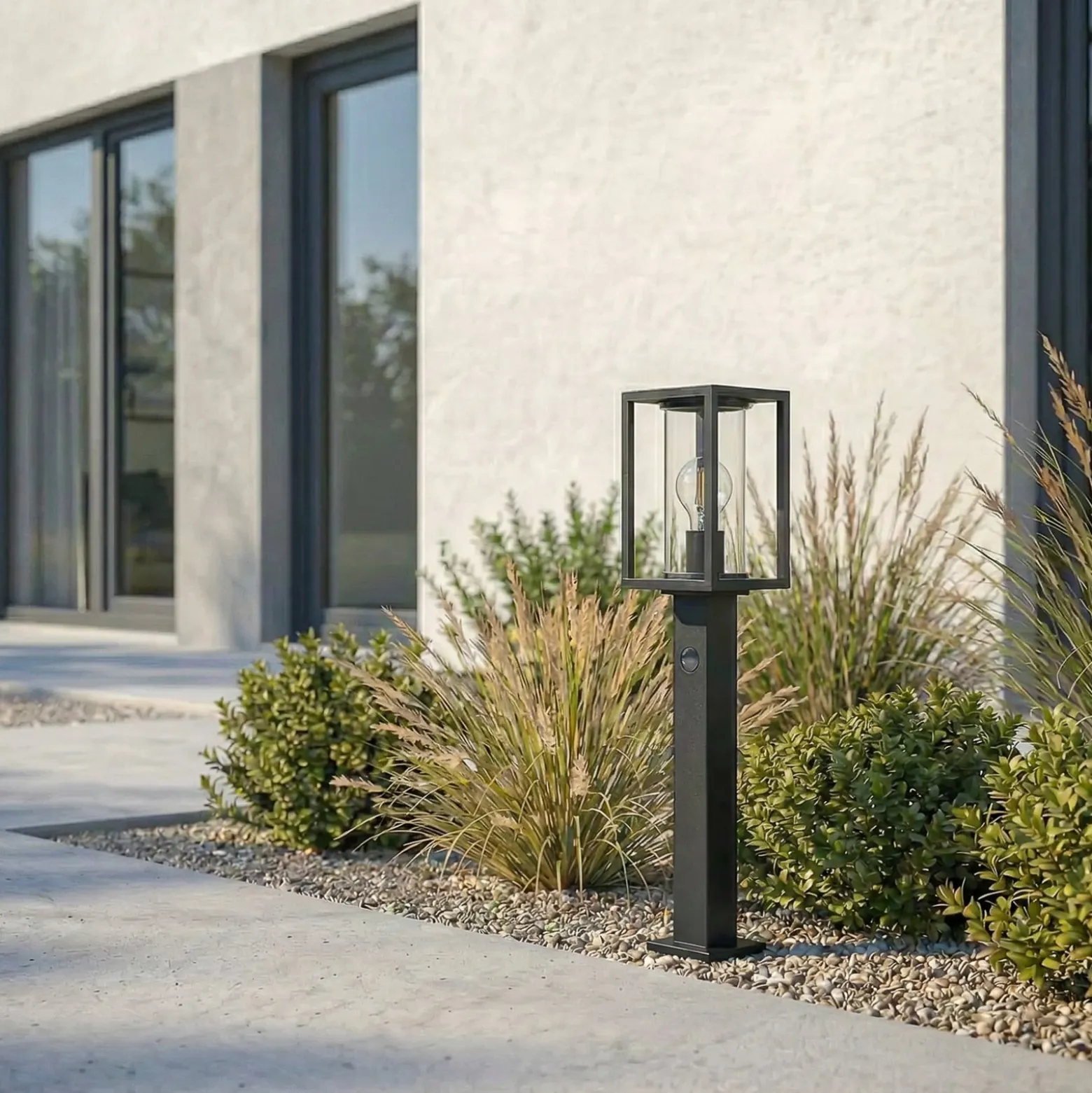 Lucande Wegeleuchte Ferda, 60 cm, Sensor, anthrazit, IP44