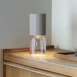 Luceplan Nui Mini Tischlampe mit Akku IP54, sand