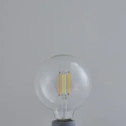 LUUMR Smart LED-Leuchtmittel klar E27 G125 7W Tuya WLAN CCT
