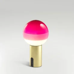 MARSET Akku-Tischlampe Dipping Light, rosa/messing, dim.