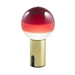MARSET Akku-Tischlampe Dipping Light, rot/messing, dimmbar