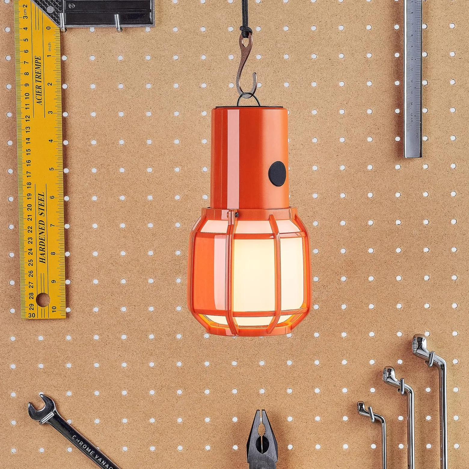 MARSET Chispa LED-Akku-Terrassenlampe IP44 orange