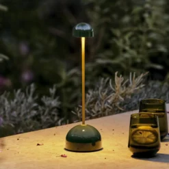 MARSET LED-Akku-Tischlampe Sips, grün/gold, 31 cm, Stahl