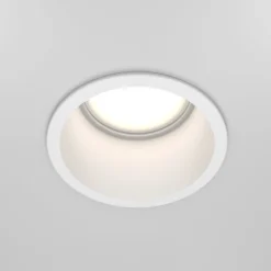 Maytoni Einbaudownlight Reif, weiß/weiß, Ø 6,8 cm, Aluminium