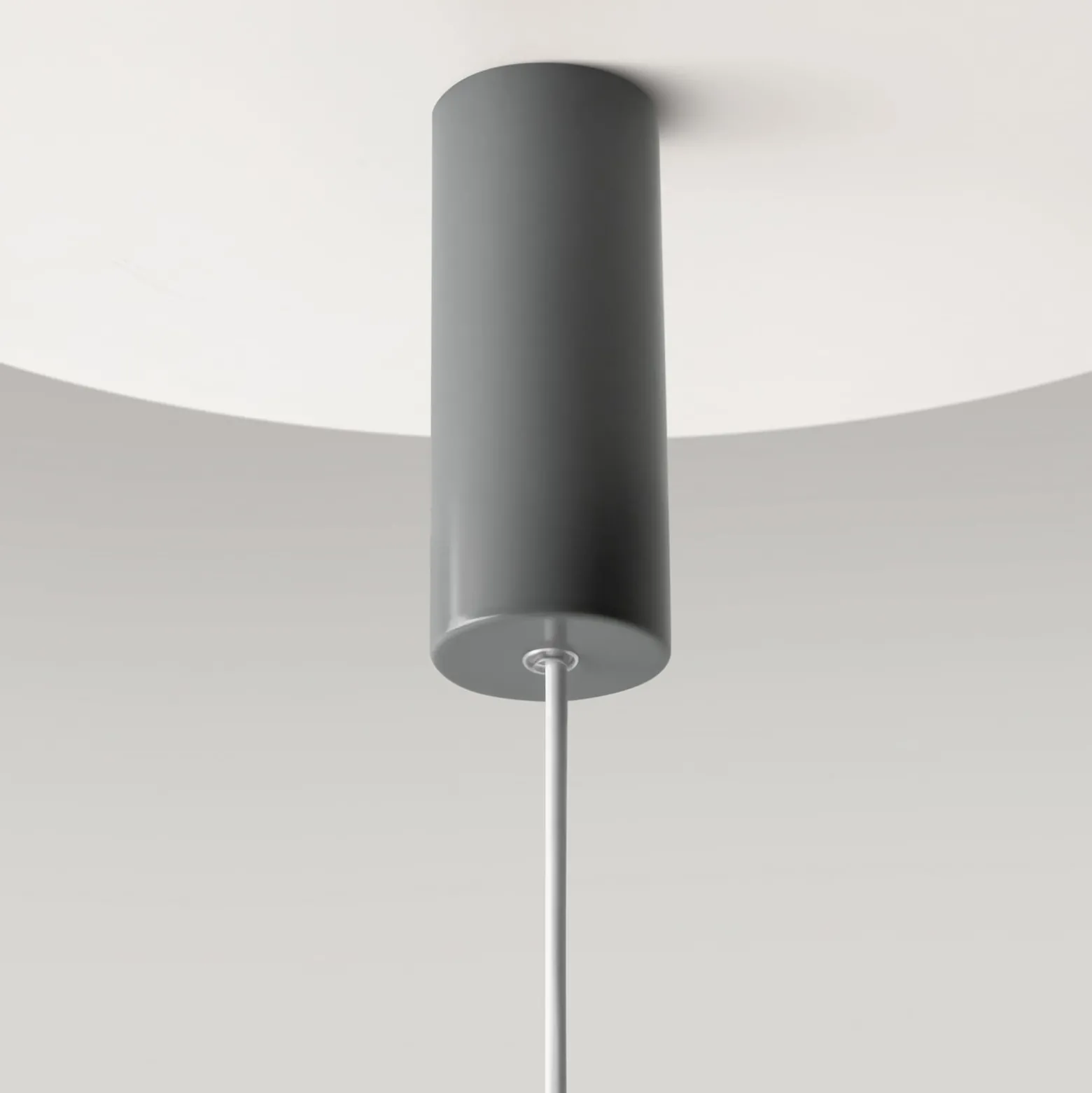 Maytoni LED-Hängeleuchte Gerhard, Ø 40 cm, grau, Metall