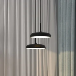 Maytoni LED-Hängeleuchte Gerhard, Ø 40 cm, schwarz, Metall