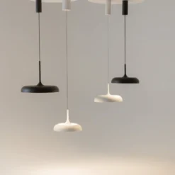 Maytoni LED-Hängeleuchte Gerhard, Ø 40 cm, weiß, Metall