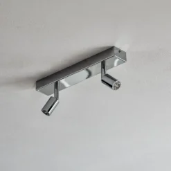 Modern gestaltete LED-Deckenleuchte 2-flg