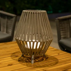 Newgarden Conta LED-Akku-Tischlampe taupe 32cm