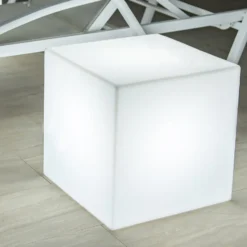 Newgarden Cuby LED-Solarleuchte, 40 x 40 cm