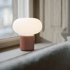 New Works Akkuleuchte Karl-Johan, earth red, IP65