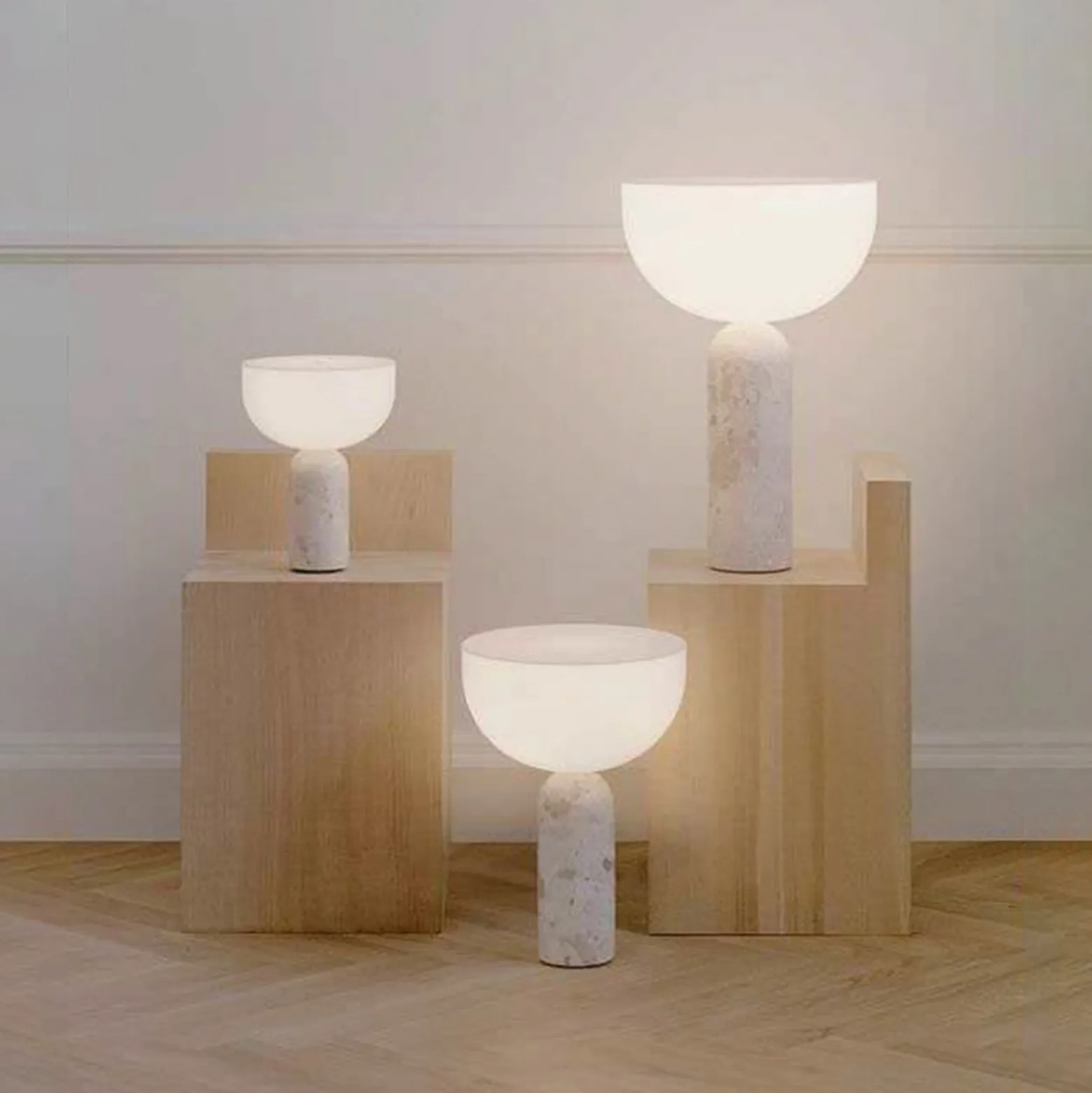NEW WORKS Tischleuchte Kizu Small, beige, Marmor, E14