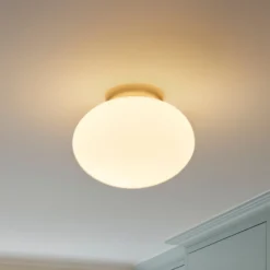 Nuura Deckenleuchte Rizzatto 301, Ø 30 cm messingfarben/opal