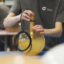 OLEV LED-Hängeleuchte BEAM STICK NUANCE, amber, Ø 20 cm, 927