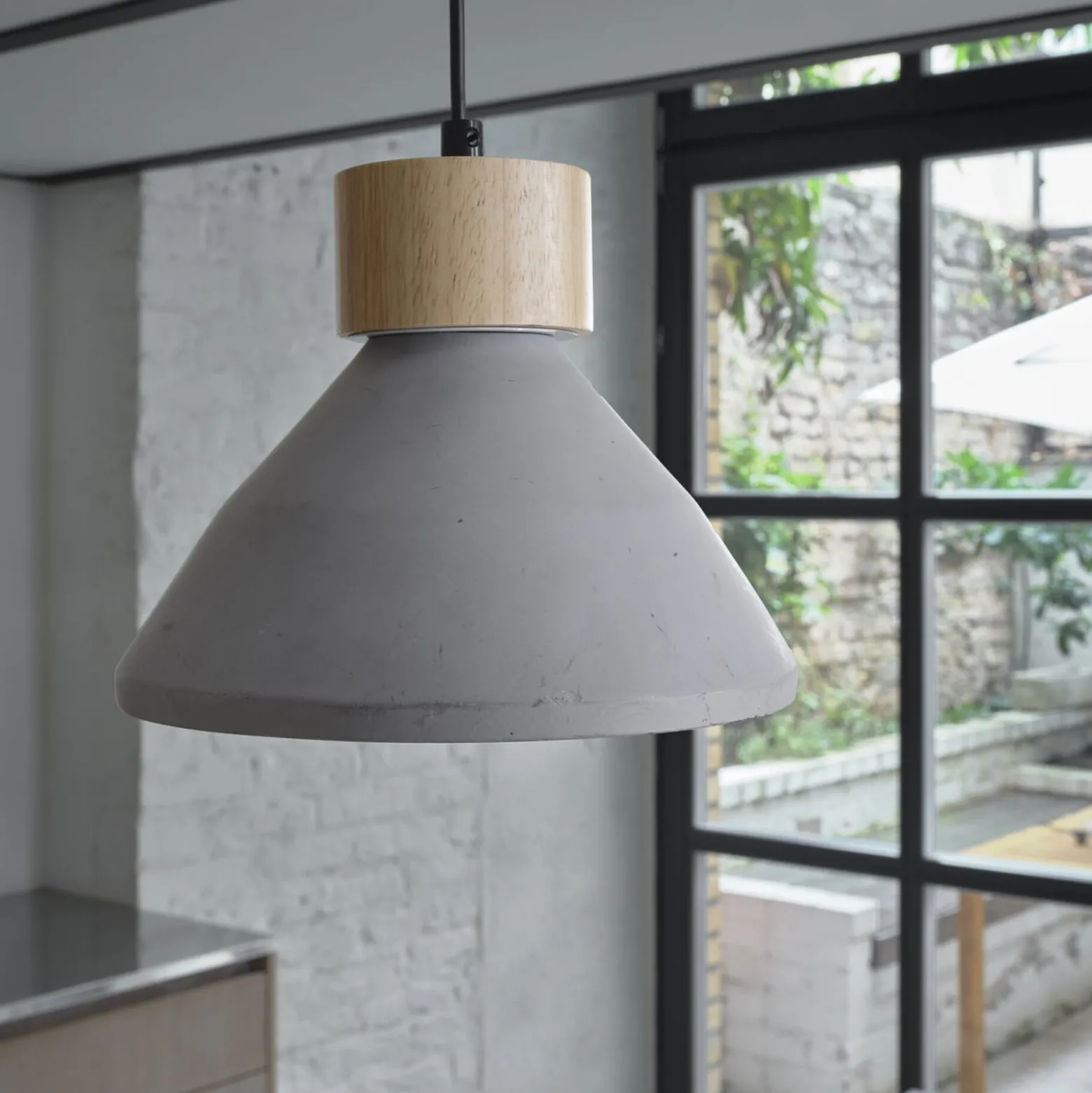 OSRAM Hängelampe CONCRETE WOOD, grau, Ø 22 cm, Beton, E27