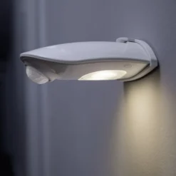 OSRAM LED-Außenwandlampe DOORLED DOWN silber Sensor Batterie