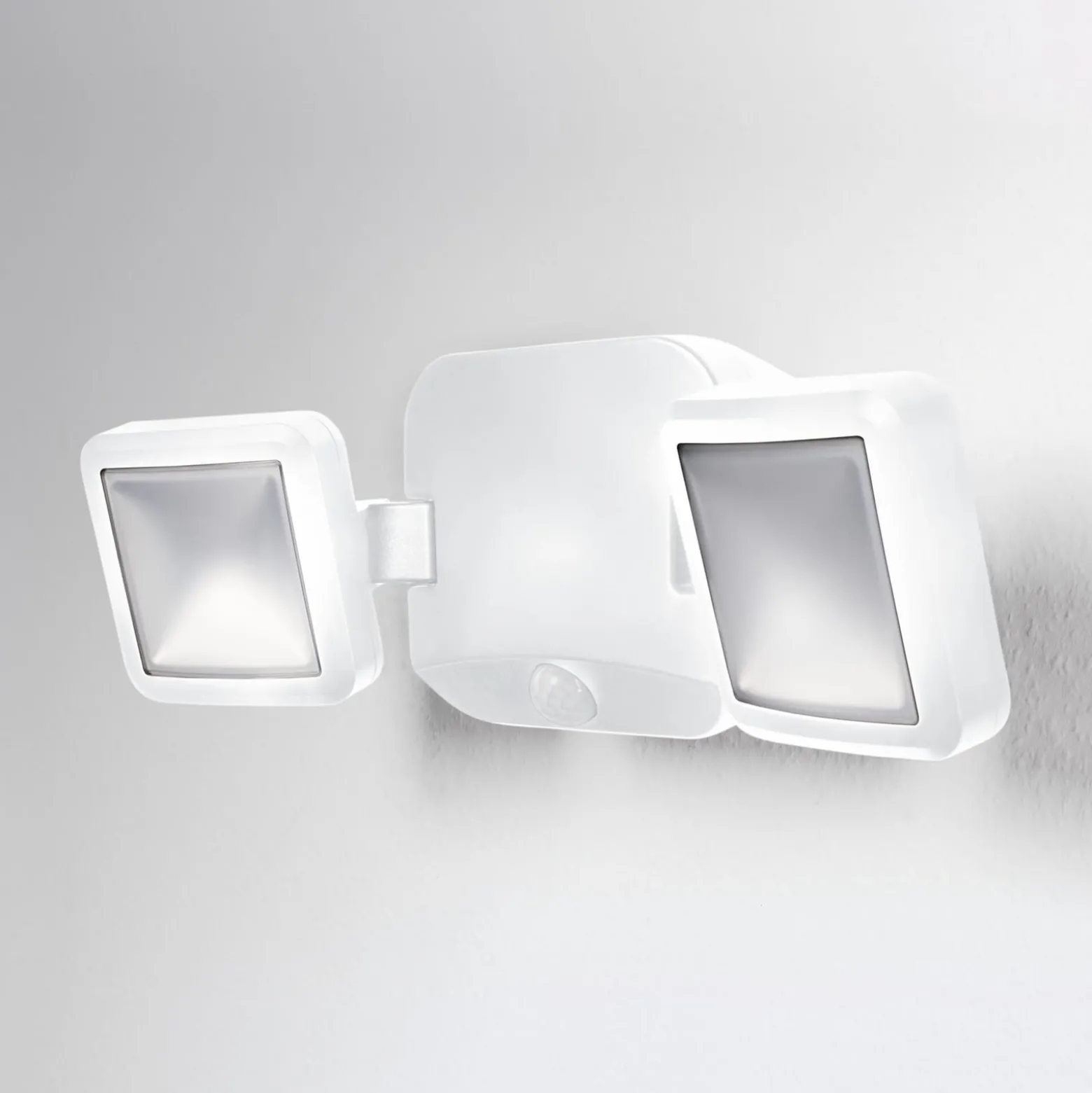 OSRAM LED-Außenwandstrahler DOUBLE, 2-flg., weiß, Batterie