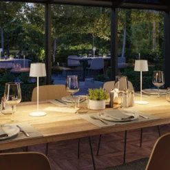 Paulmann LED-Akku-Tischleuchte Gilo, weiß, Kunststoff, IP44