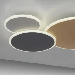 Paul Neuhaus Q-Piato LED-Deckenleuchte dreiflammig