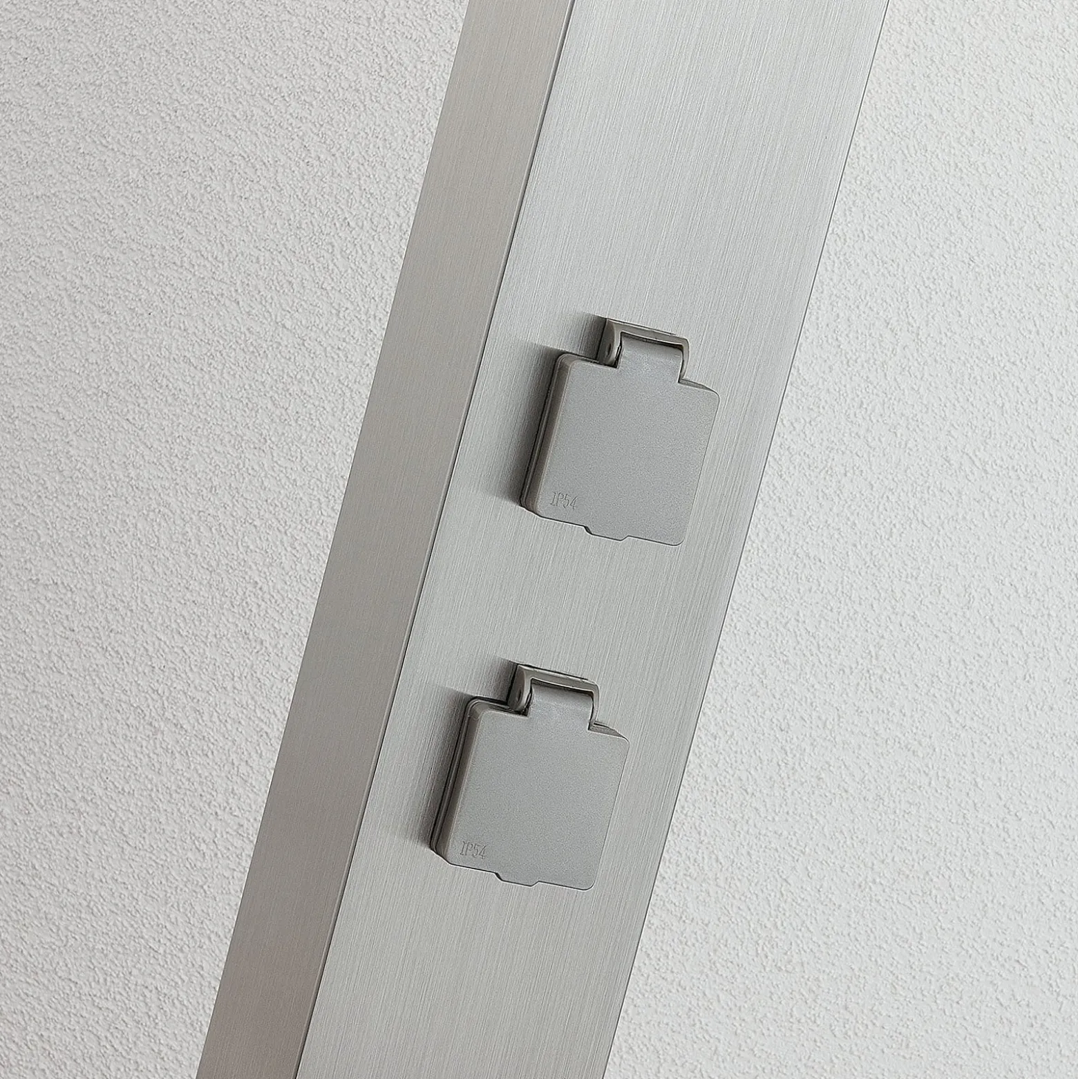 Pollerleuchte Caspa mit 2 Steckdosen