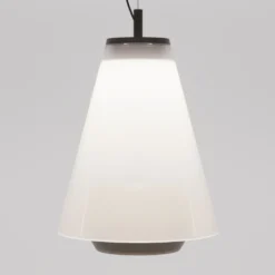 Prandina Shuttle Pendelleuchte schwarz, Glas opal