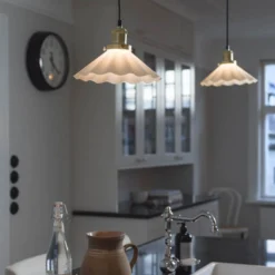 PR Home August Hängelampe Glasschirm Ø 25 cm, Stecker
